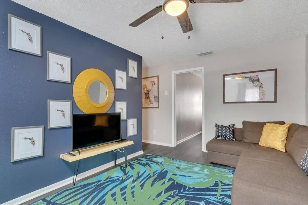 》Executive Apartment Near Armature Works-Room For Six, Full Kitchen《 Tampa Exteriér fotografie